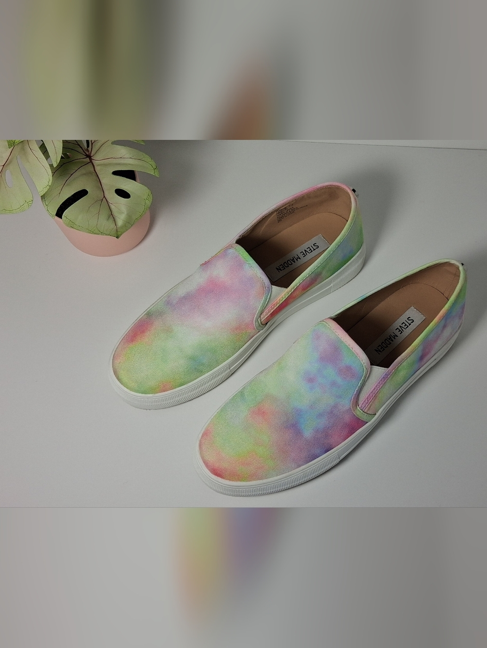 Steve Madden Multicolor Slip-On Sneakers Women's Size 7.5 - Picture 6 of 12